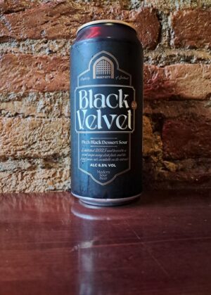 Vault City - Black Velvet 2.0 Pastry Sour, 6.5% (440ml)
